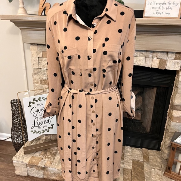 New York & Company Ladies Dress - Picture 5 of 5